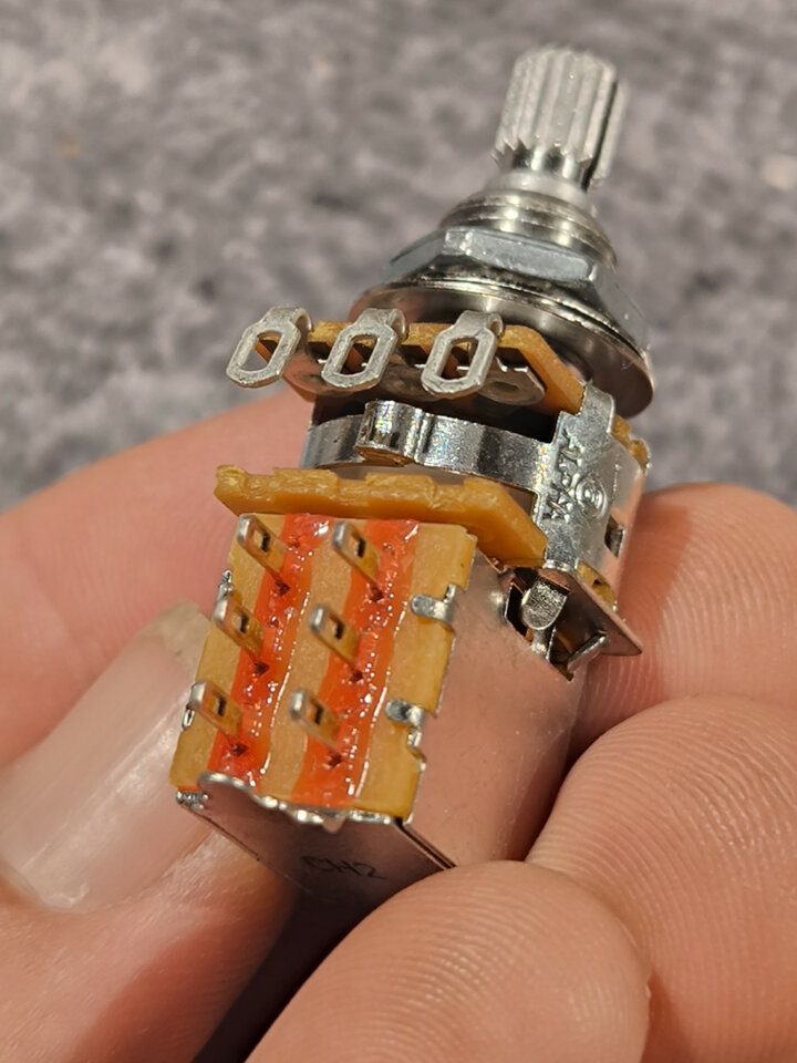 Configurador de electrónicas Stratocaster y Telecaster.