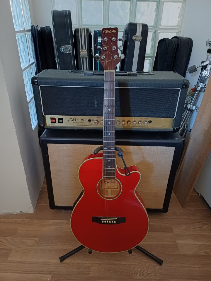 Acústica de caja estrecha Veracruz