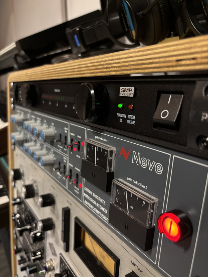 NEVE 33609N - Impecable de segunda mano · Foto 2 de 2 · Madrid · 3000 €