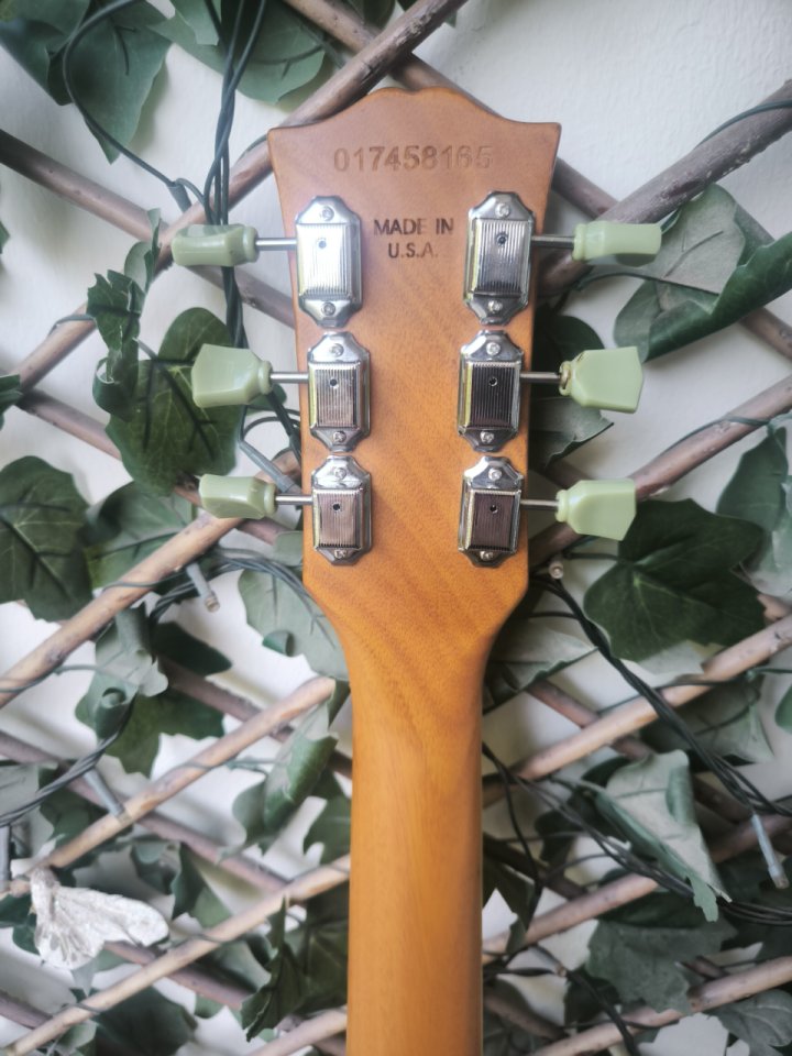 Les Paul Gold top Heavy Relic + Mojo Pickups + Extras ¡ENVÍO INCLUIDO! de segunda mano · Foto 5 de 7 · Murcia · 450 €