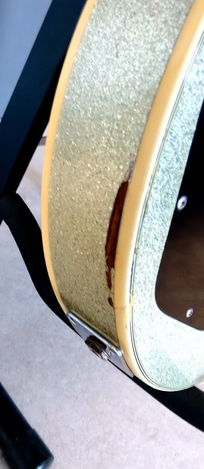Burny RLC Silver Sparkle MIJ 90s – 3 humbuckers VH-1 – usada por Uzzhuaïa de segunda mano · Foto 7 de 10 · Valencia · 1500 €