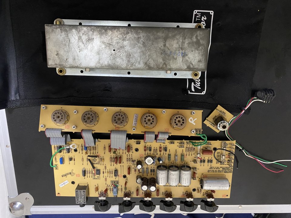 Placa con circuito y tanque de reverb Fender blues junior de segunda mano · Foto 3 de 4 · Madrid · 100 €