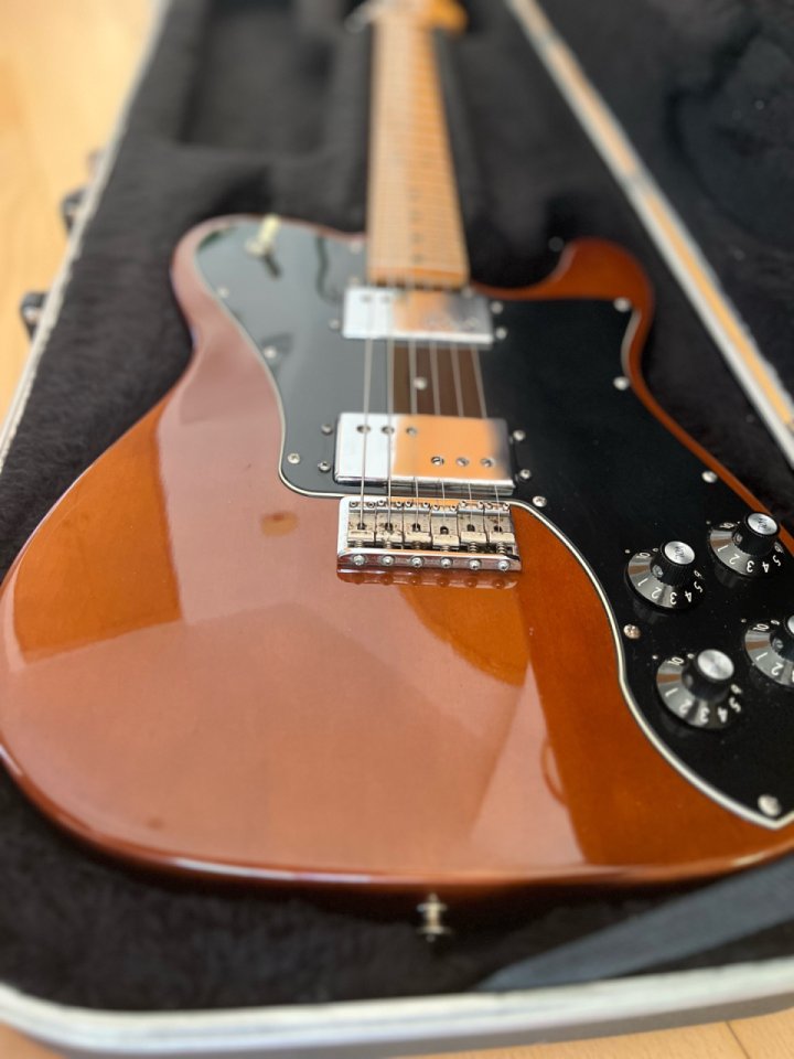 Fender Telecaster Deluxe de segunda mano · Foto 1 de 10 · Valencia · 1050 €