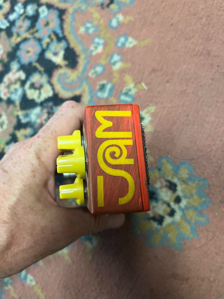 Jam Pedals Red Muck mk1 de segunda mano · Foto 1 de 3 · Madrid · 120 €