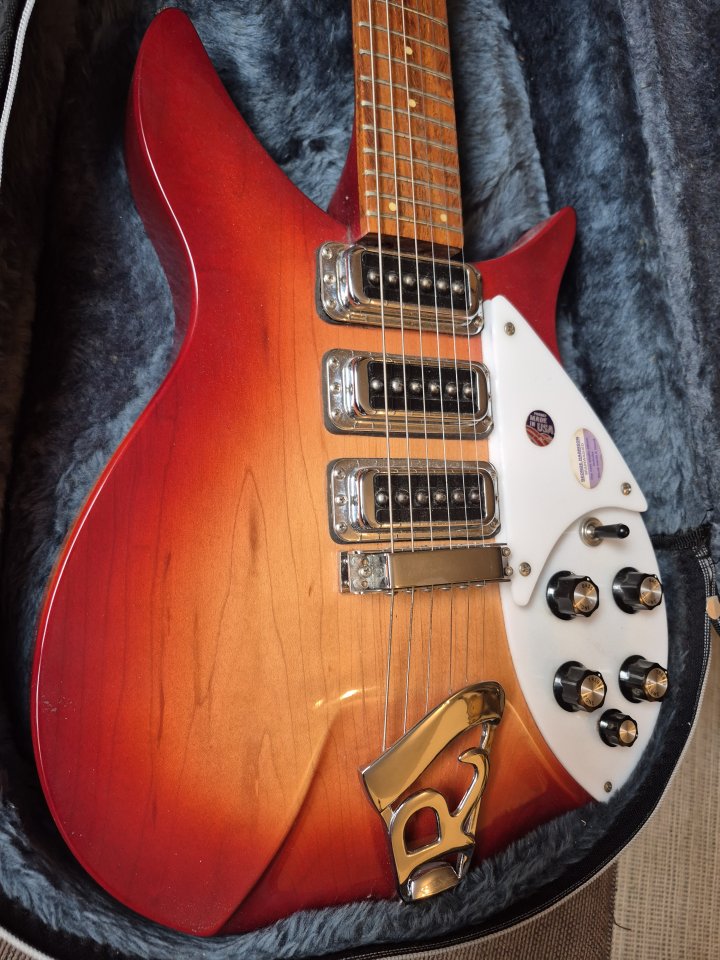 Rickenbacker 350 del 92