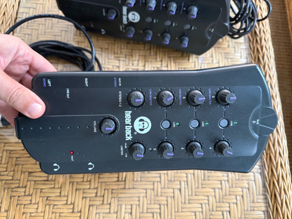 Sistema de Monitorización Hear Back Technologies – Hub + 3 Mixers