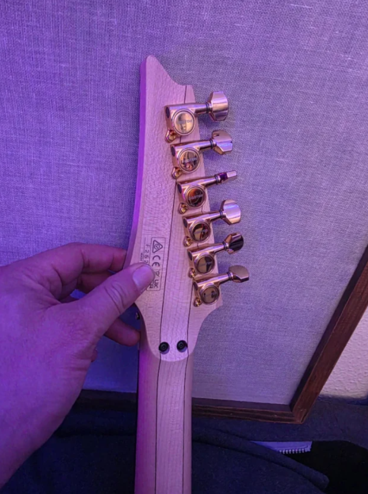 Ibanez Pia Black de segunda mano · Foto 6 de 9 · Zaragoza · 2800 €