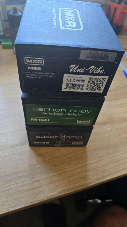 Pack MXR: Super Comp, UniVibe, Carbon Copy de segunda mano · Foto 4 de 6 · Sevilla · 260 €
