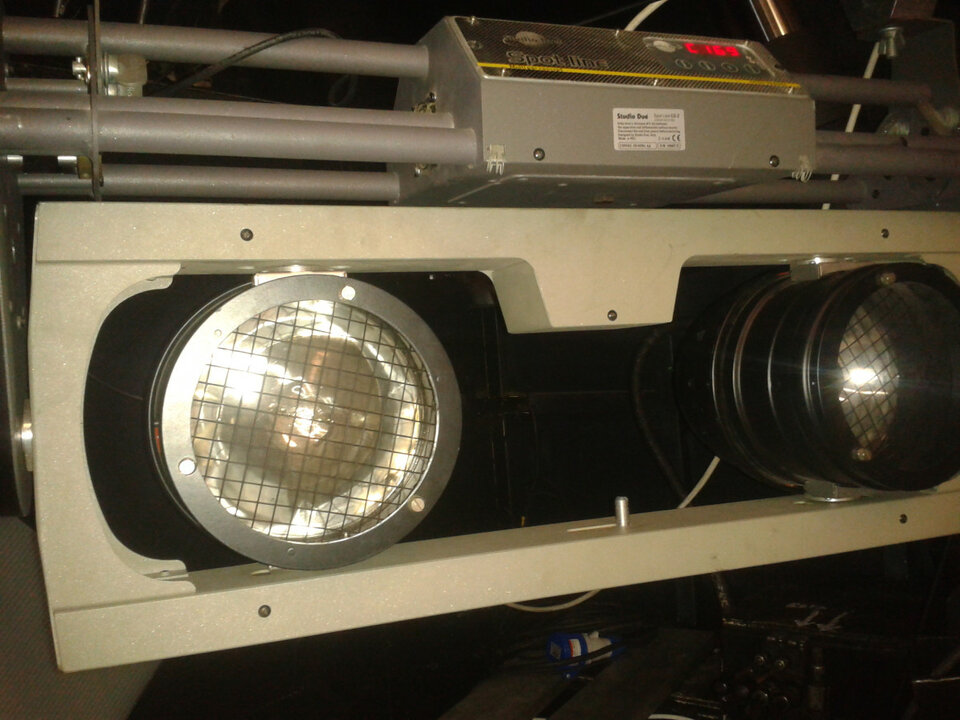 Moviles Beam. ESTUDIO DUE  mod. CS-2