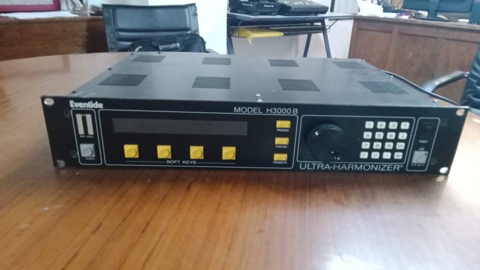 EVENTIDE H3000/H3500 de segunda mano · Foto 4 de 5 · Madrid · 2800 €