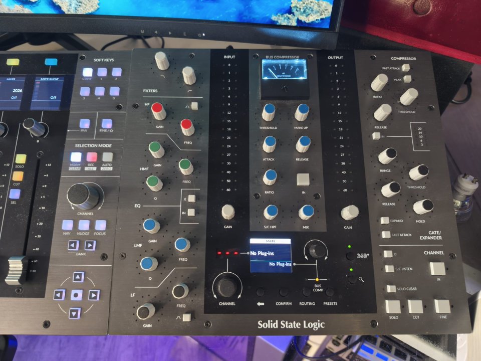 Solid State Logic UF1, UC1, UF8 de segunda mano · Foto 2 de 5 · Barcelona · 1600 €