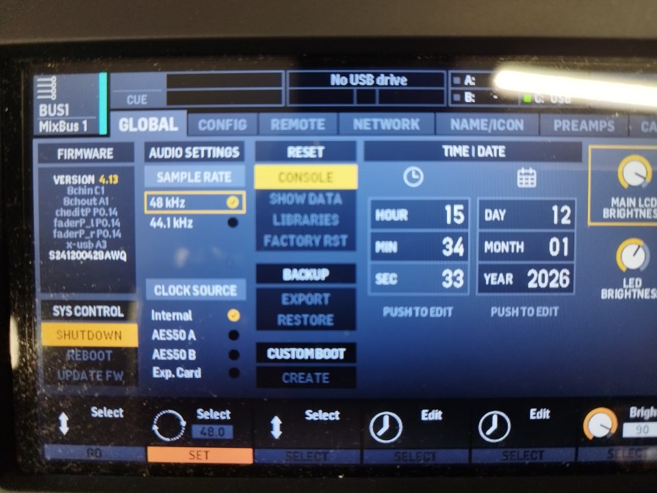 Behringer X32 Producer. EN GARANTIA