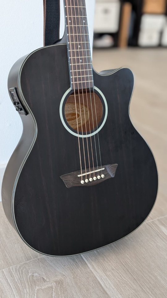Guitarra electroacústica Washburn ea12 festival de segunda mano · Foto 2 de 7 · Badajoz · 145 €