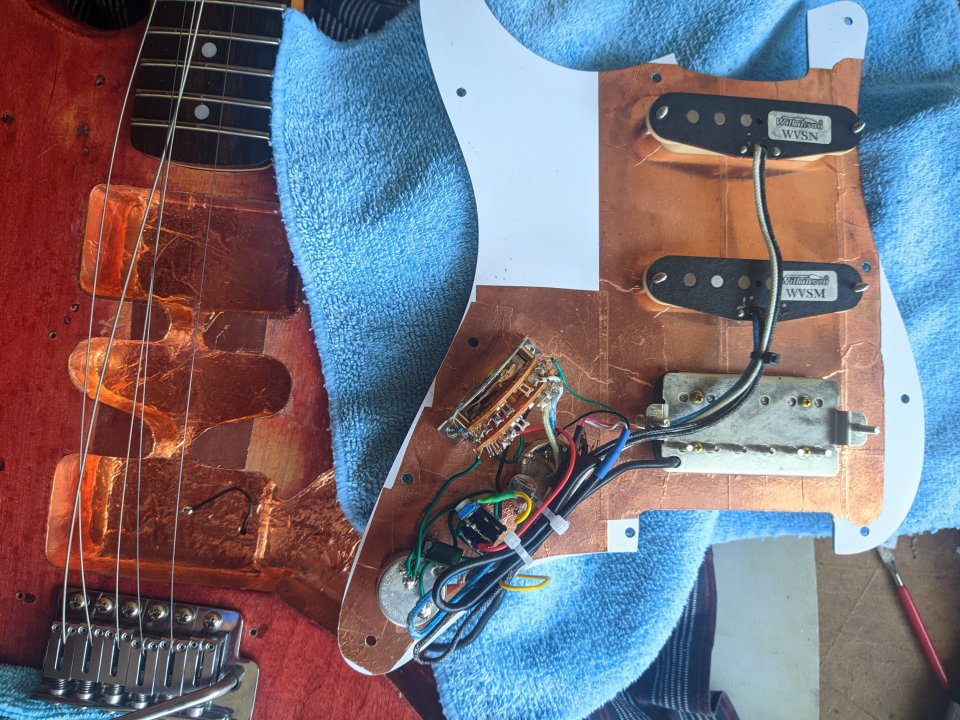 Squier Korea 1996 - Trastes Acero Inoxidable - Completamente mejorada de segunda mano · Foto 9 de 9 · A Coruña · 450 €