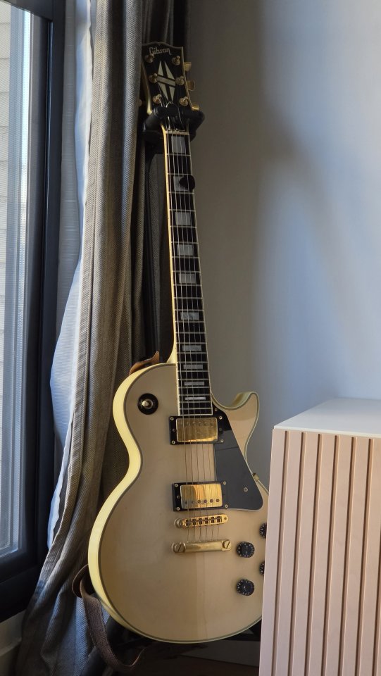 Gibson Les Paul Custom 1990 Limited Colours Edition Transparent White de segunda mano · Foto 1 de 5 · Valencia · 5990 €