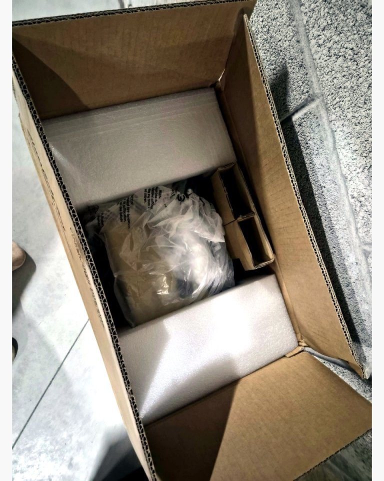 Roland Blues Cube Hot (Vintage Blonde) - ¡NUEVO A ESTRENAR, EN SU CAJA ORIGINAL! de segunda mano · Foto 1 de 7 · Bizkaia · 530 €