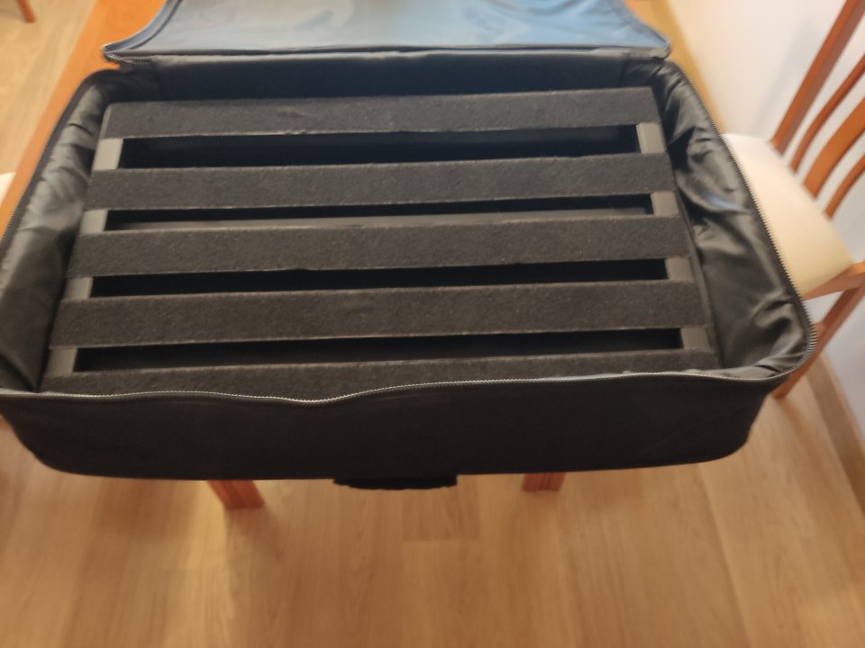 Pedalera Pedaltrain 24 de segunda mano · Foto 2 de 3 · Valencia · 70 €