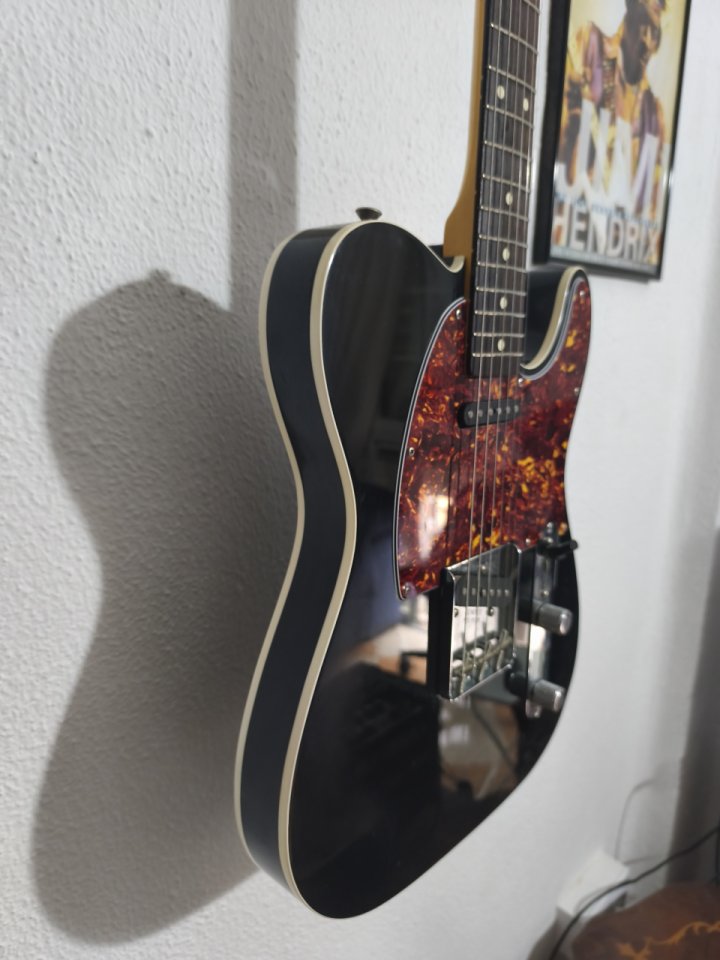 Fender Telecaster American Vintage Custom 62 Negra de segunda mano · Foto 3 de 9 · Málaga · 2000 €
