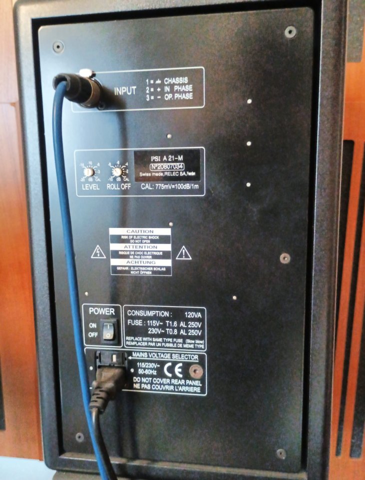 2 altavoces PSI Audio A21-M de segunda mano · Foto 4 de 5 · Gipuzkoa · 3000 €