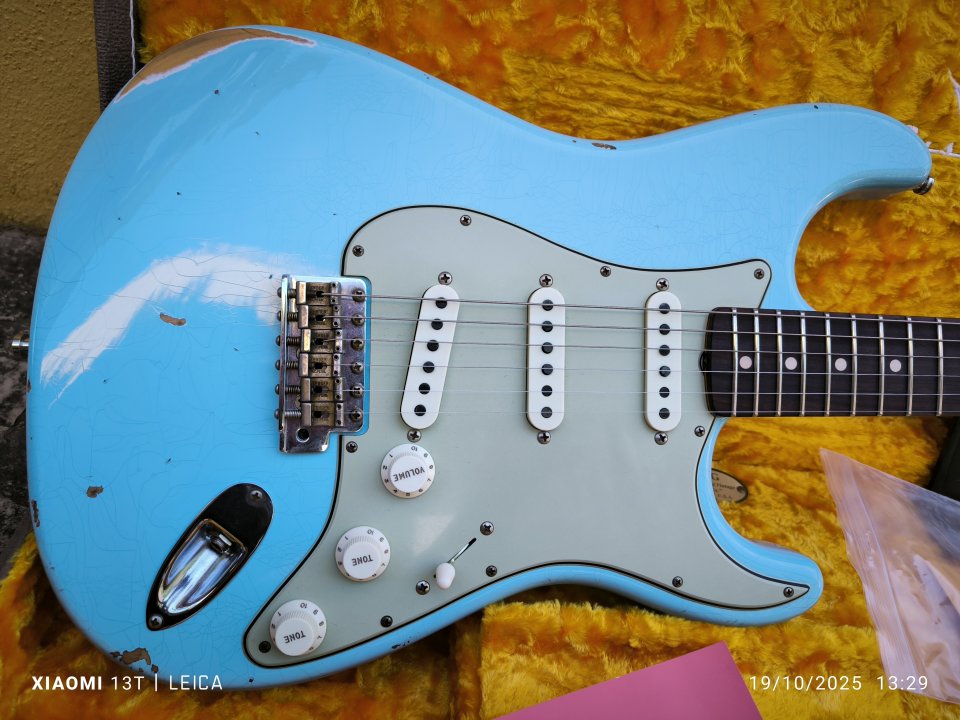 Fender Stratocaster Custom shop 60's REL x Gibson 335/345