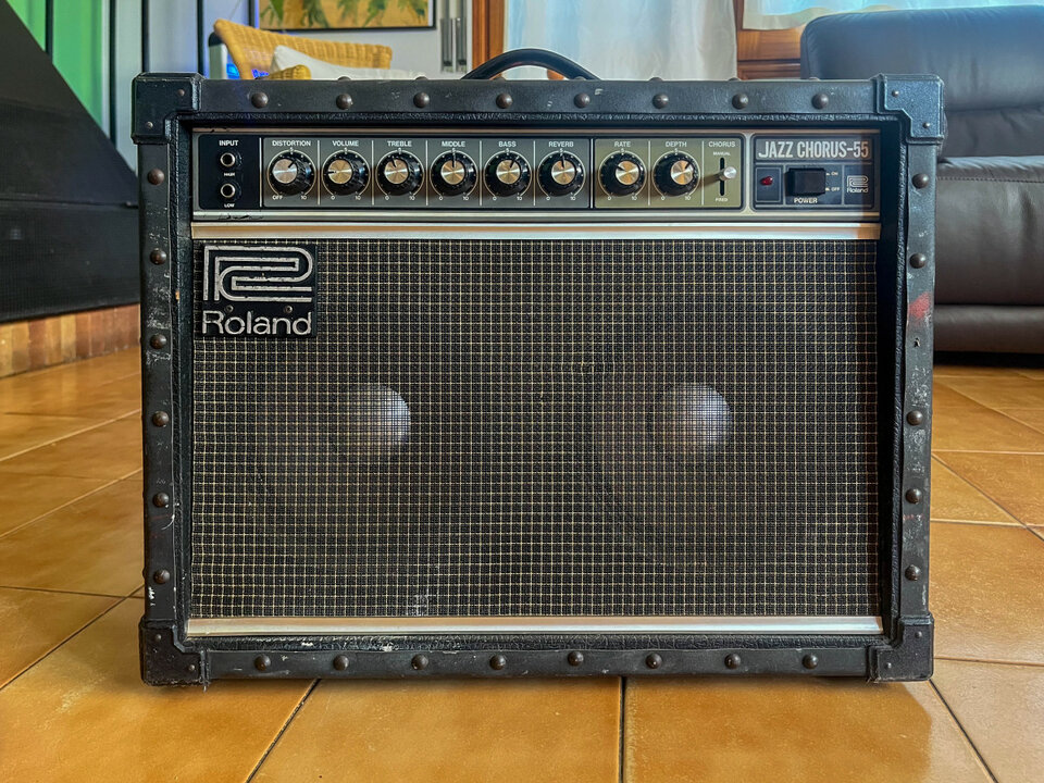 ROLAND JAZZ CHORUS 55