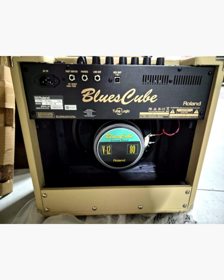 Roland Blues Cube Hot (Vintage Blonde) - ¡NUEVO A ESTRENAR, EN SU CAJA ORIGINAL! de segunda mano · Foto 5 de 7 · Bizkaia · 530 €