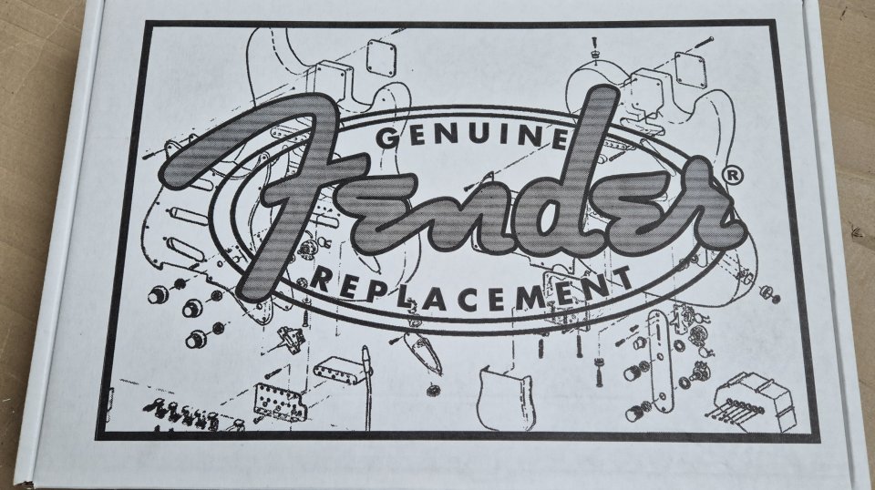 Cuerpo Fender Deluxe Stratocaster Aliso