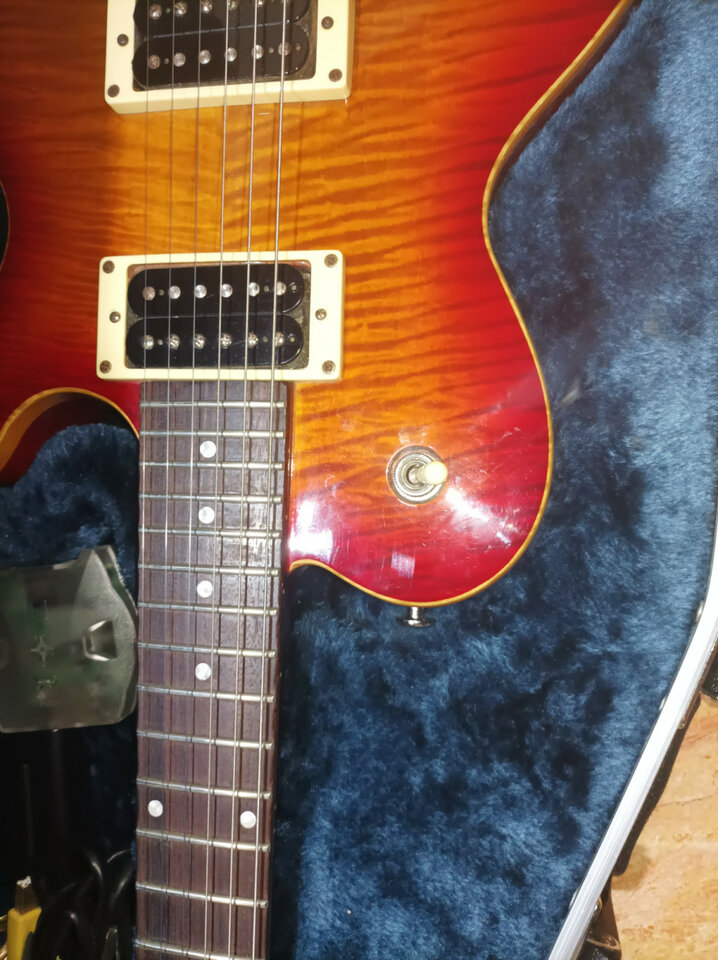 Line 6 Variax JTV-59