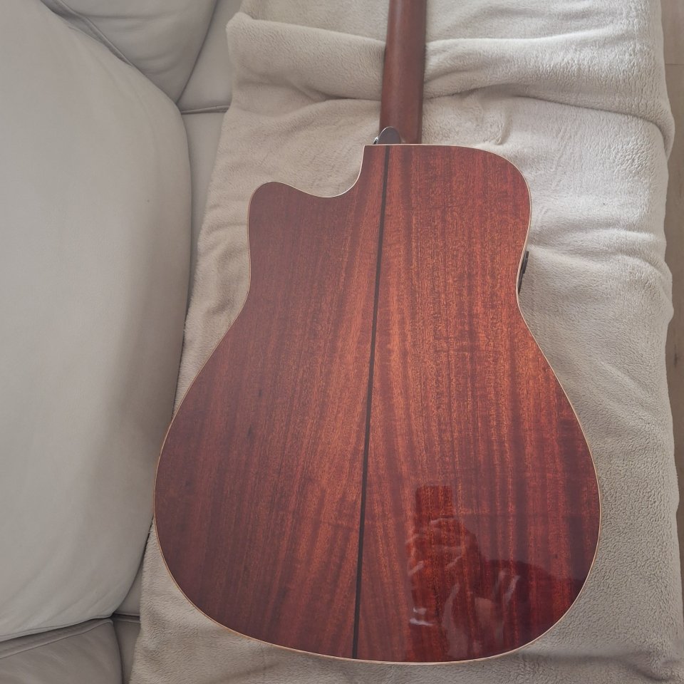 Yamaha A3M ARE TBS - Guitarra electroacústica