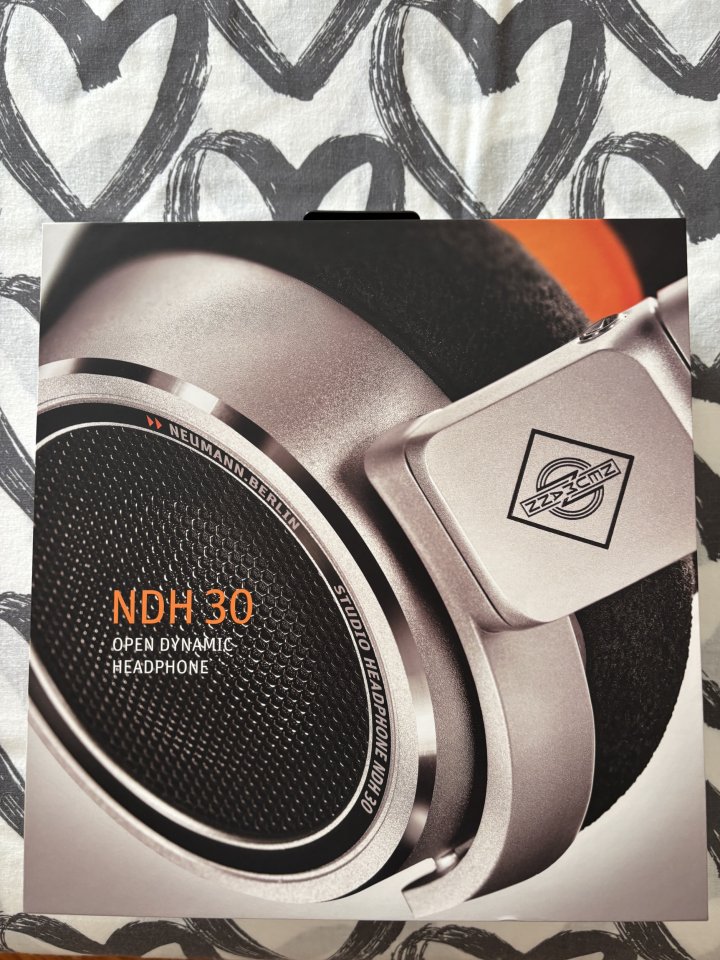 Neumann NDH 30 de segunda mano · Foto 6 de 6 · Madrid · 470 €