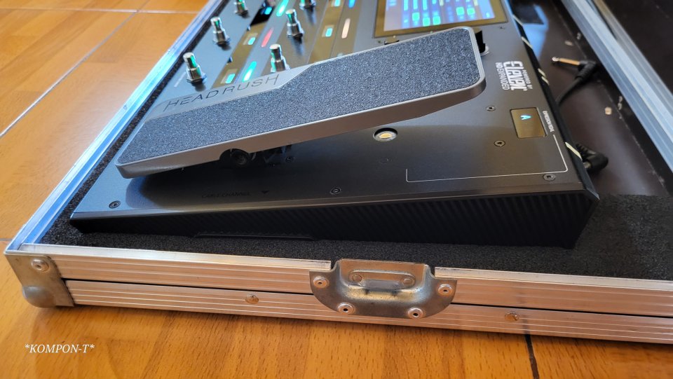 Headrush Pedalboard + Maleta + Protector Acrílico