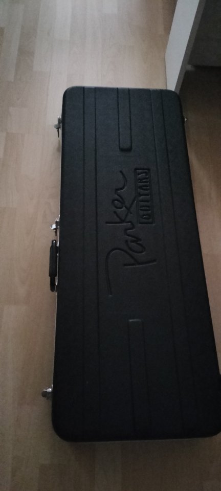 Parker usa Nitefly M de segunda mano · Foto 10 de 10 · Cantabria · 1500 €