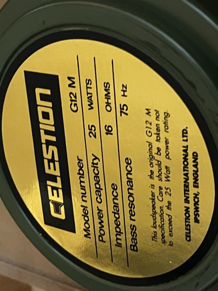 Marshall 1960TV 4x12 Tall Vintage (Celestion Greenback - Mod Selector Mono/Stereo) de segunda mano · Foto 4 de 10 · Madrid · 650 €