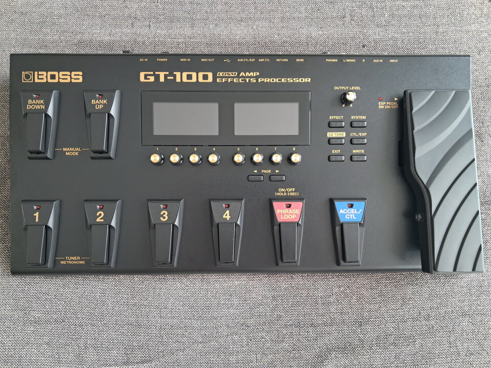 BOSS GT-100