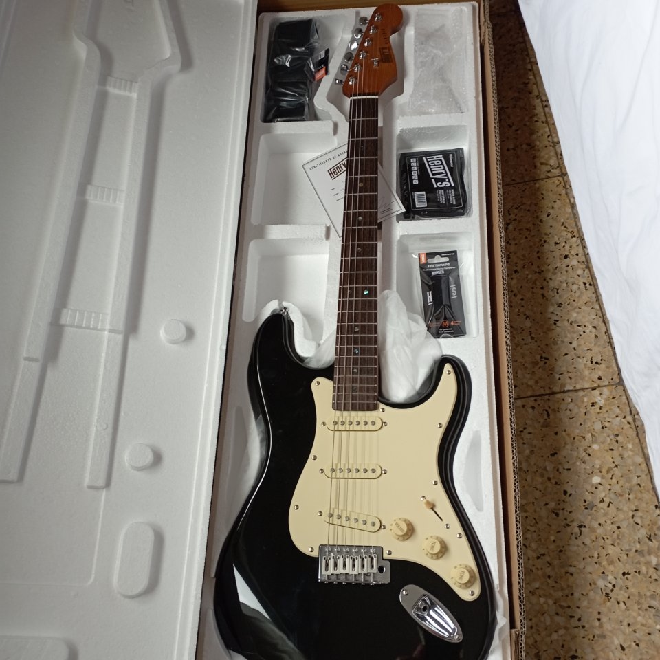 Stratocaster HENRY’S Snake ST-1C Mamba 3S ``VIDEO´´