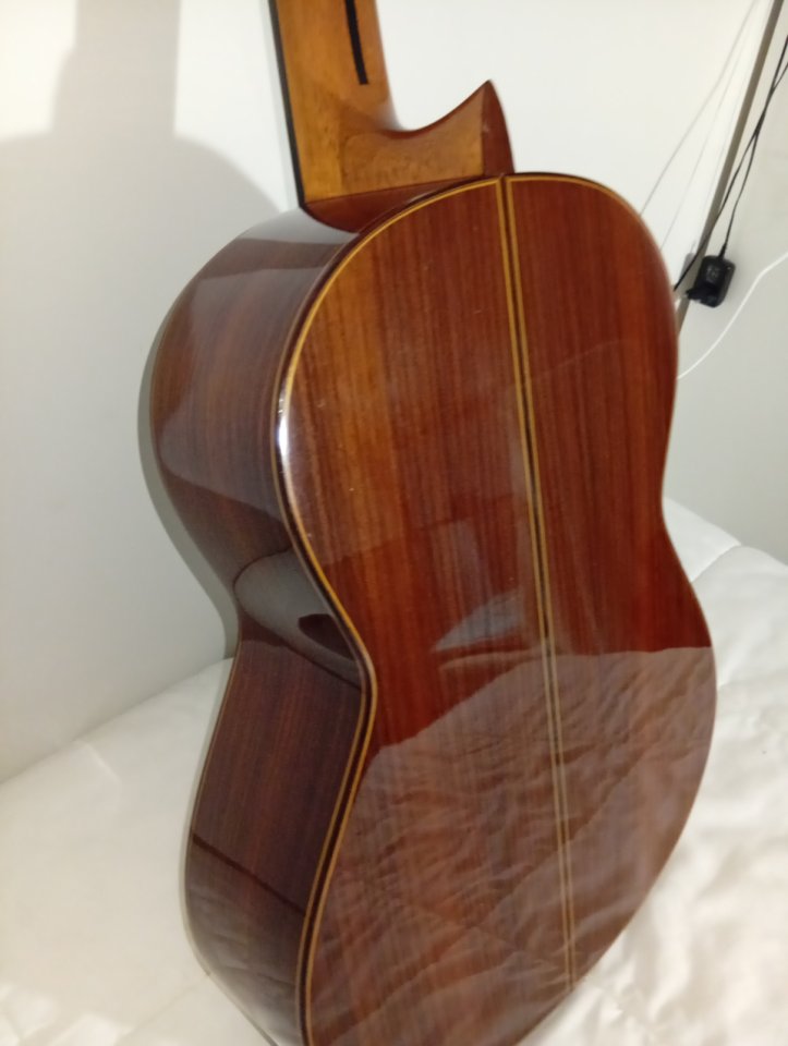 Guitarra clásica Ramirez de segunda mano · Foto 3 de 6 · Alicante · 5000 €