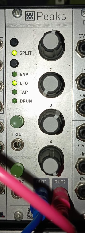 Mutable Instruments Peaks