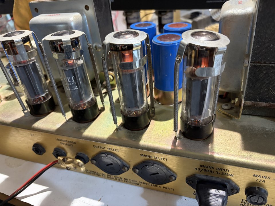 Reservado. Marshall JCM800 2203 de 1985