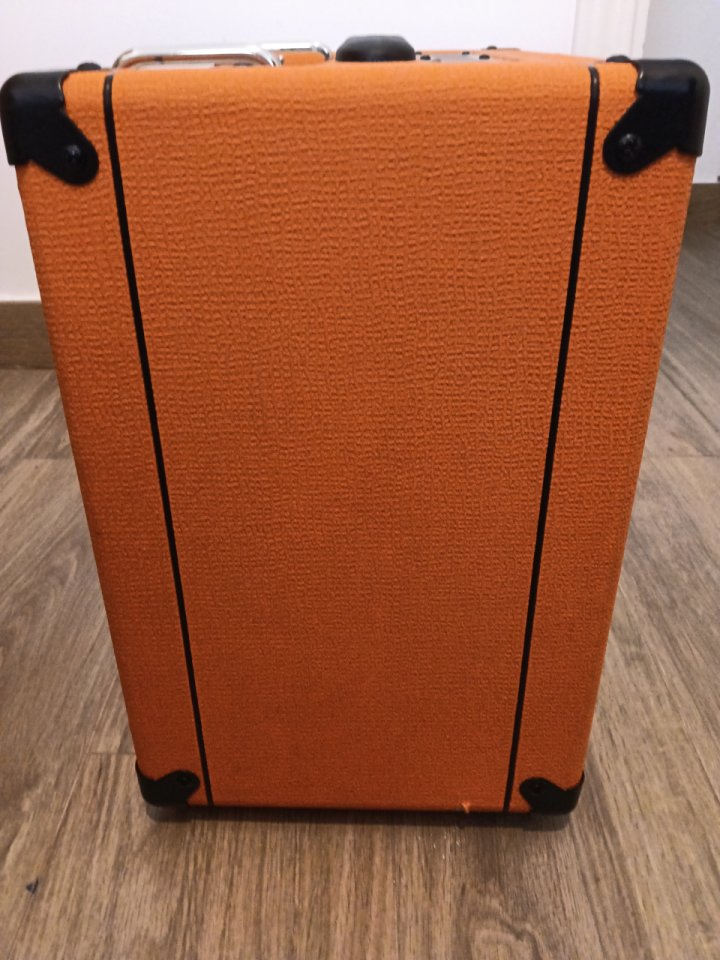 Combo Orange Rocker 15