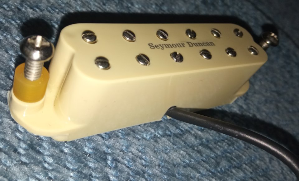 Seymour Duncan Little 59 neck cream