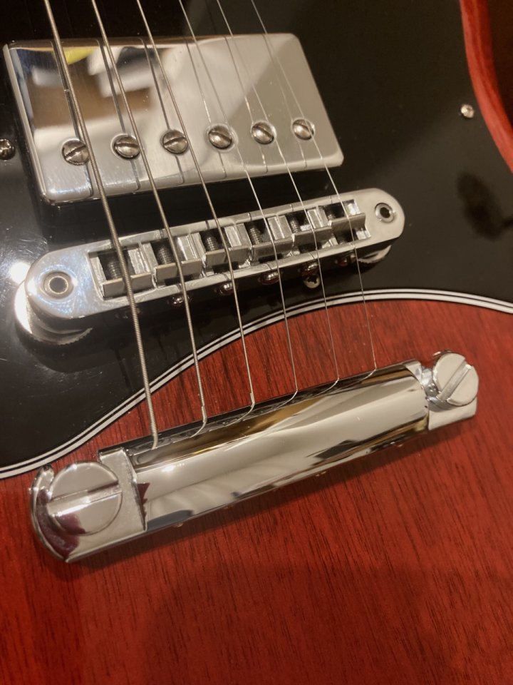 Gibson SG Standard 2023  (cambios)