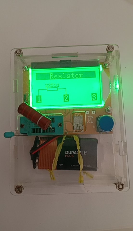 46 Resistencias Piher de Carbón 2,2 kΩ 1W (NOS) de segunda mano · Foto 2 de 2 · Barcelona · 1 €