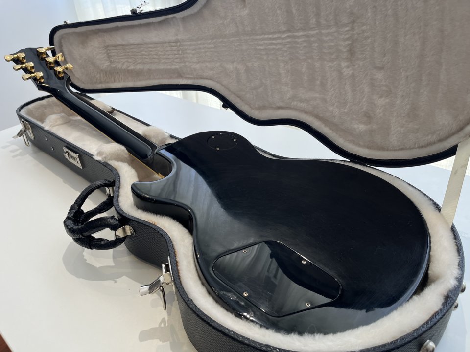 Gibson Les Paul Custom GOTW #46 (2007) – Ebony, 3 Humbuckers de segunda mano · Foto 8 de 10 · Bizkaia · 5500 €