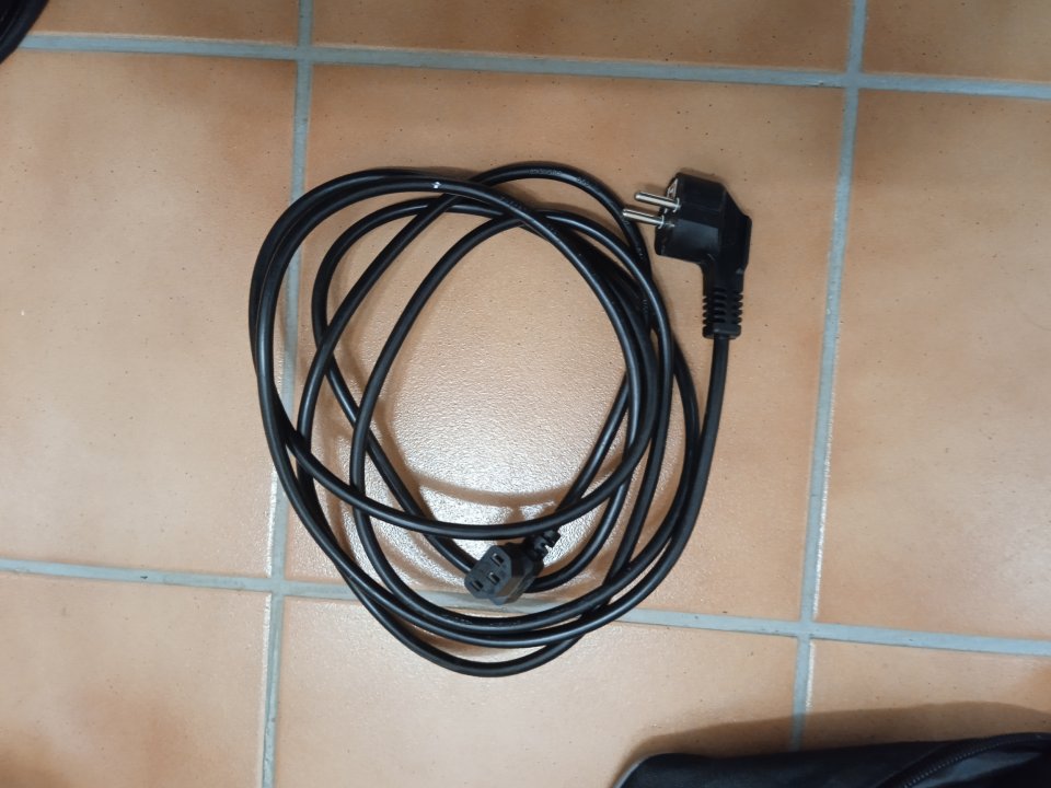 Harley Benton spaceship power 50M de segunda mano · Foto 2 de 8 · Valencia · 90 €