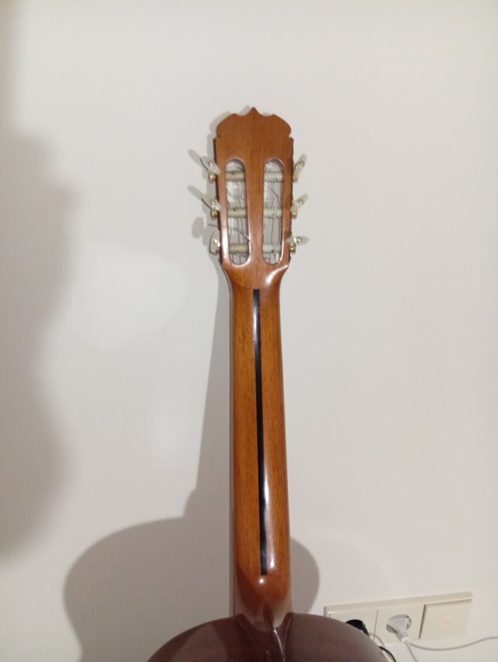Guitarra clásica Ramirez de segunda mano · Foto 6 de 6 · Alicante · 5000 €