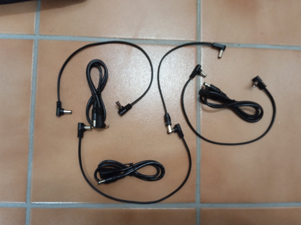 Harley Benton spaceship power 50M de segunda mano · Foto 3 de 8 · Valencia · 90 €