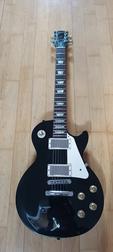 RESERVADA - Gibson Les Paul Studio 2009