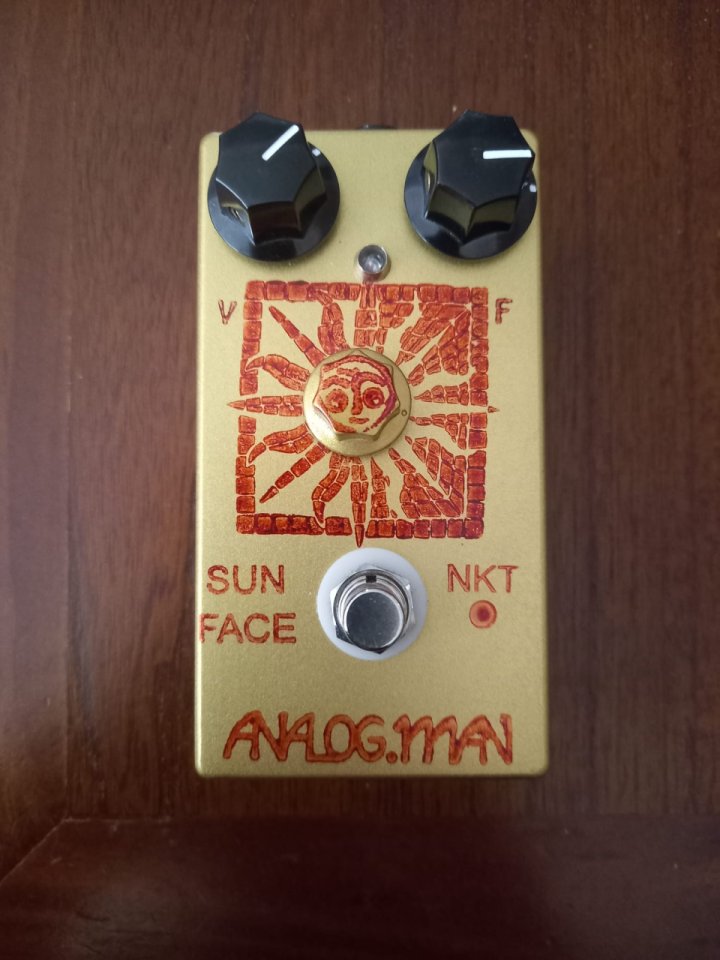 Analogman Sunface NKT Red Dot