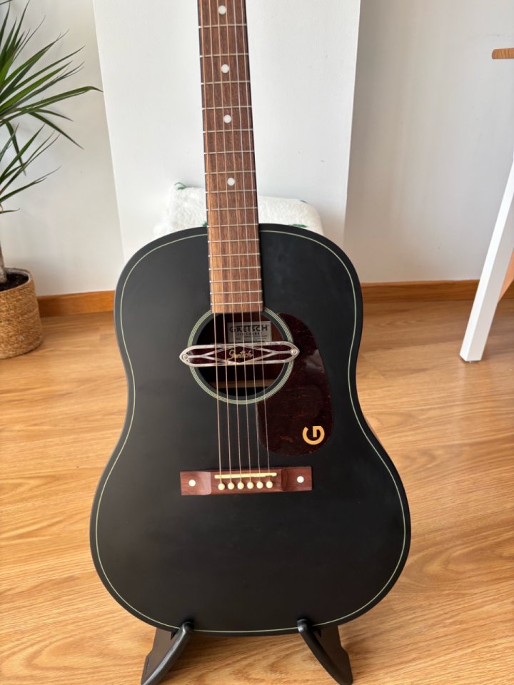 Guitarra Gretsch Deltoluxe Concert Black