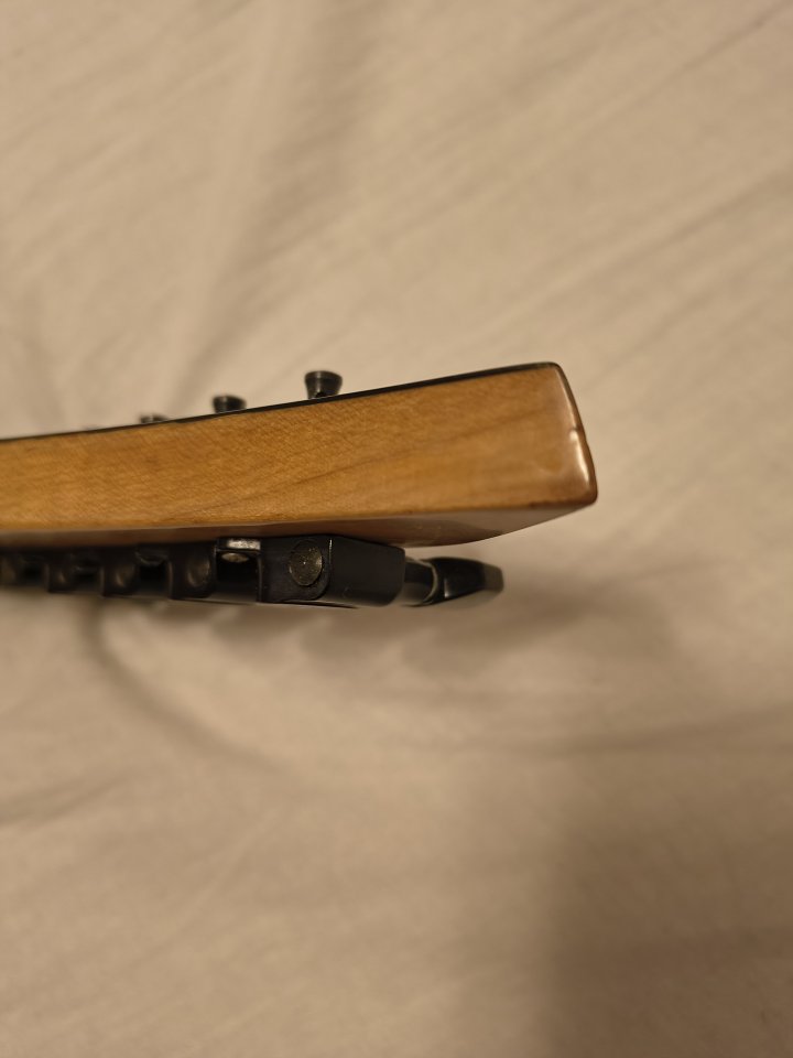 Mástil Charvel Jackson MIJ 84-85 excelente estado.